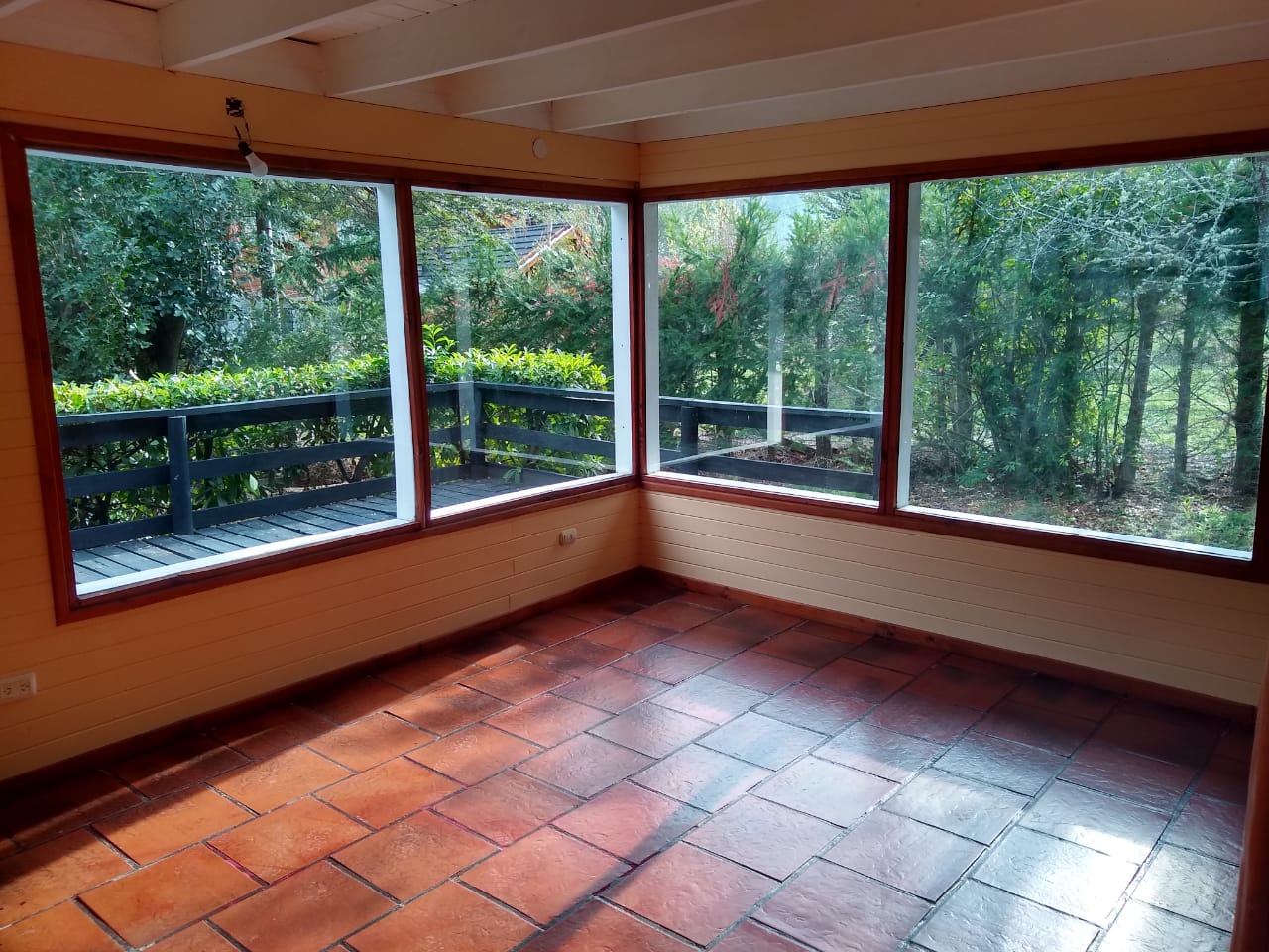 CASA COLIBRI – PUERTO MANZANO