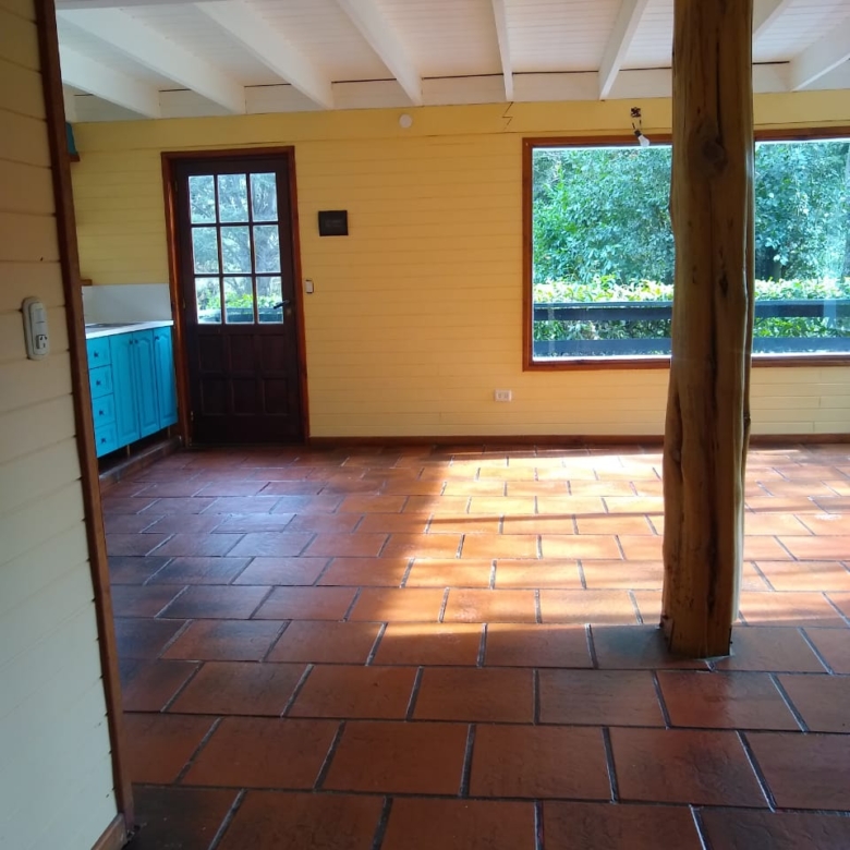 CASA COLIBRI – PUERTO MANZANO