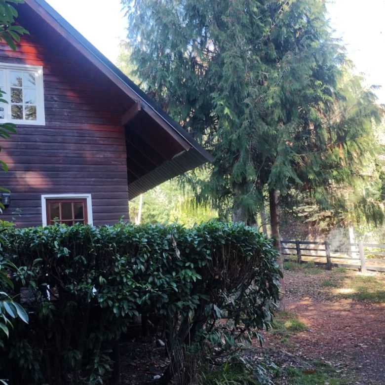 CASA COLIBRI – PUERTO MANZANO